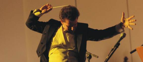 Maestro Paweł Kotla zaprasza do wysłuchania światowego repertuaru