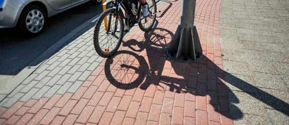 Absurdy na ścieżkach rowerowych w Elblągu