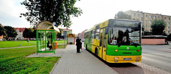 Cztery linie autobusowe wracają na swoją stałą trasę